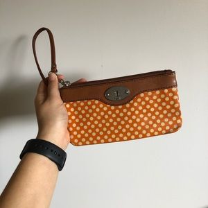 Fossil orange 🍊 & cream  “key per” wristlet